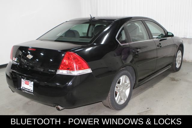 Used 2016 Chevrolet Impala LT FWD image 32