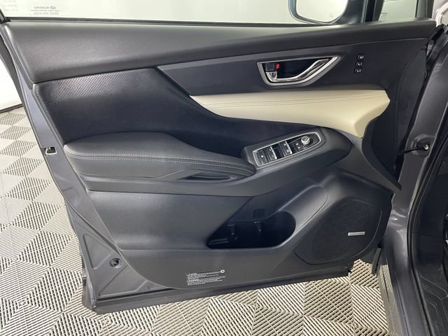 Used 2019 Subaru Ascent Limited AWD/4WD image 16