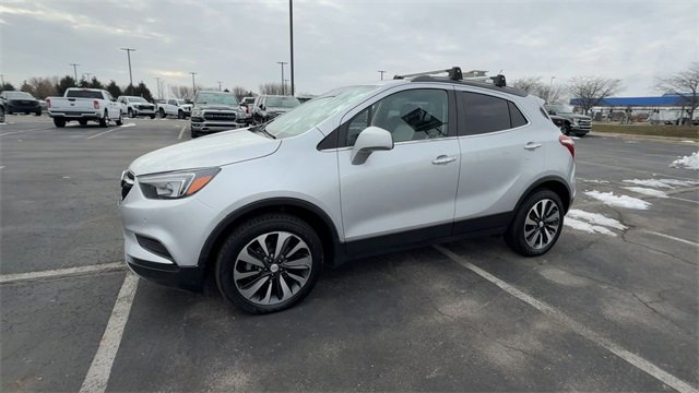 Used 2021 Buick Encore Preferred w/ Safety Package II image 4