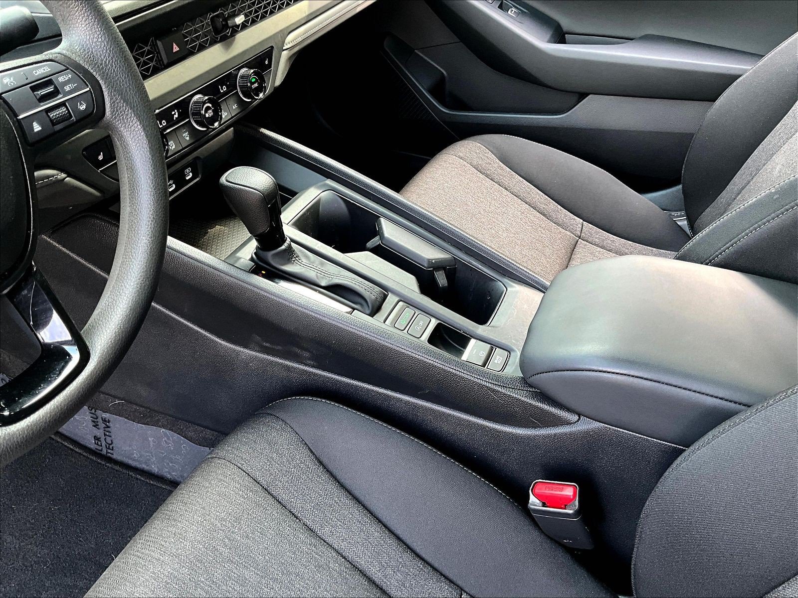 Certified 2024 Honda Accord EX image 17