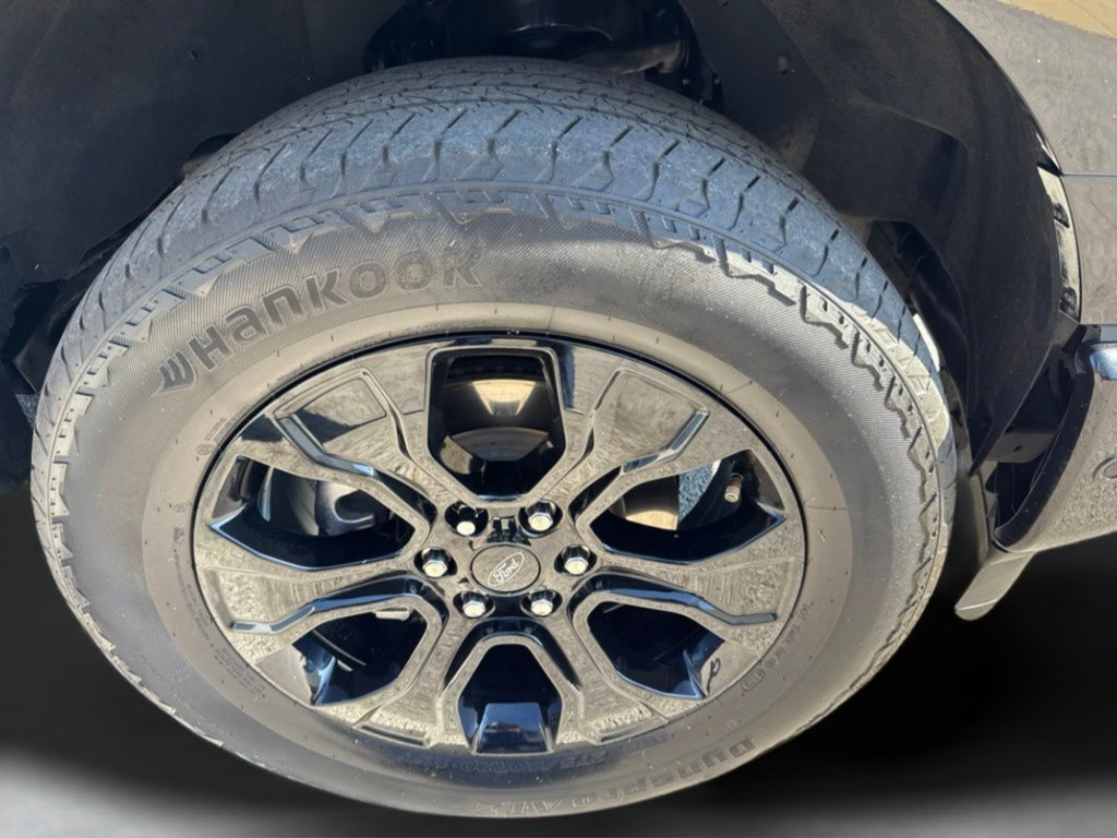 Used 2023 Ford F150 Platinum w/ Equipment Group 701A High AWD/4WD image 39