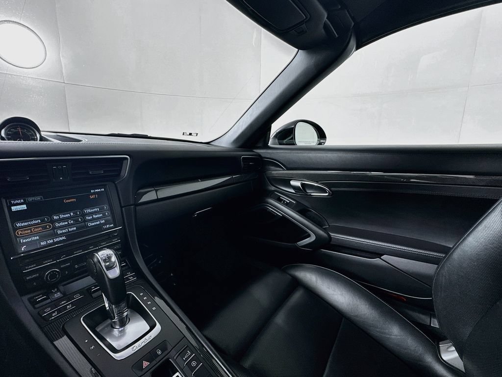 Used 2015 Porsche 911 Turbo S AWD/4WD image 17