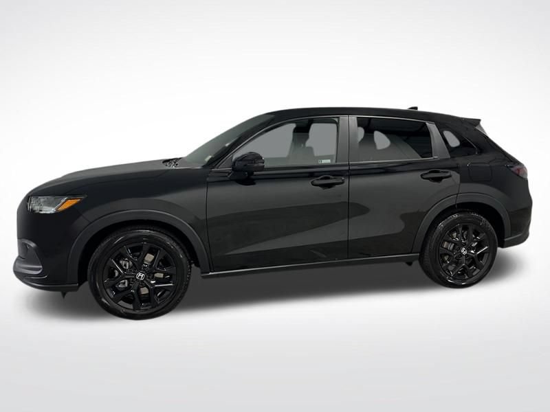 Used 2023 Honda HR-V Sport image 2