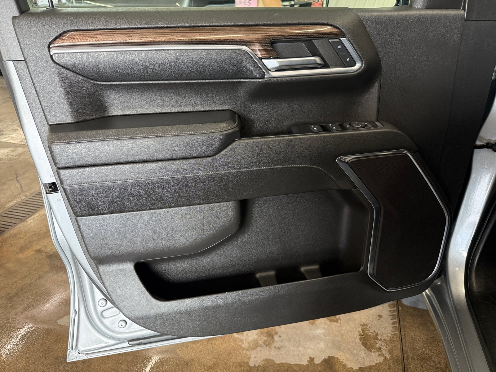 Used 2024 Chevrolet Silverado 1500 LT w/ All Star Edition Plus AWD/4WD image 21