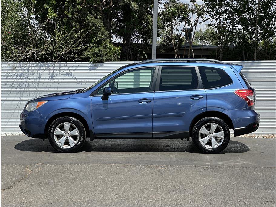 Used 2015 Subaru Forester 2.5i Limited AWD/4WD image 13