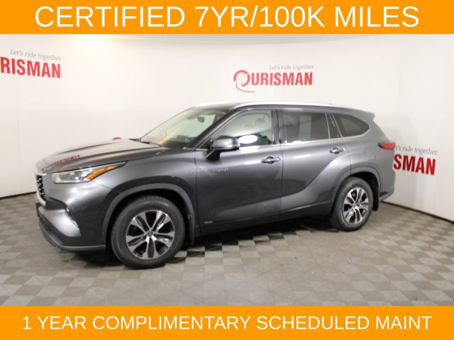 Used 2021 Toyota Highlander XLE AWD/4WD image 3