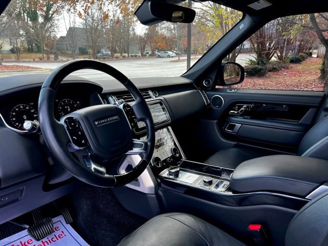 Used 2019 Land Rover Range Rover Supercharged image 12