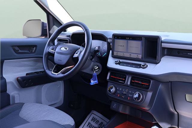 Used 2023 Ford Maverick XLT w/ XLT Luxury Package FWD image 16