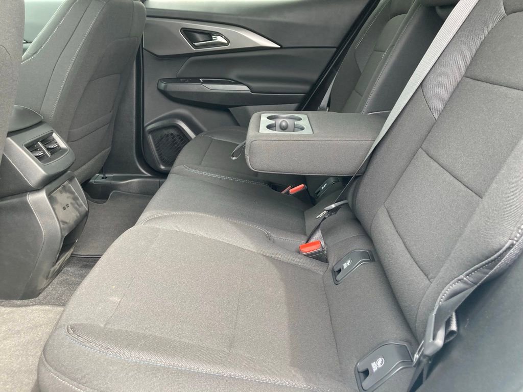 New 2026 Chevrolet Equinox EV LT w/ Comfort Package image 31