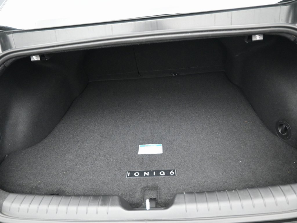 Used 2023 Hyundai Ioniq 6 SEL image 31