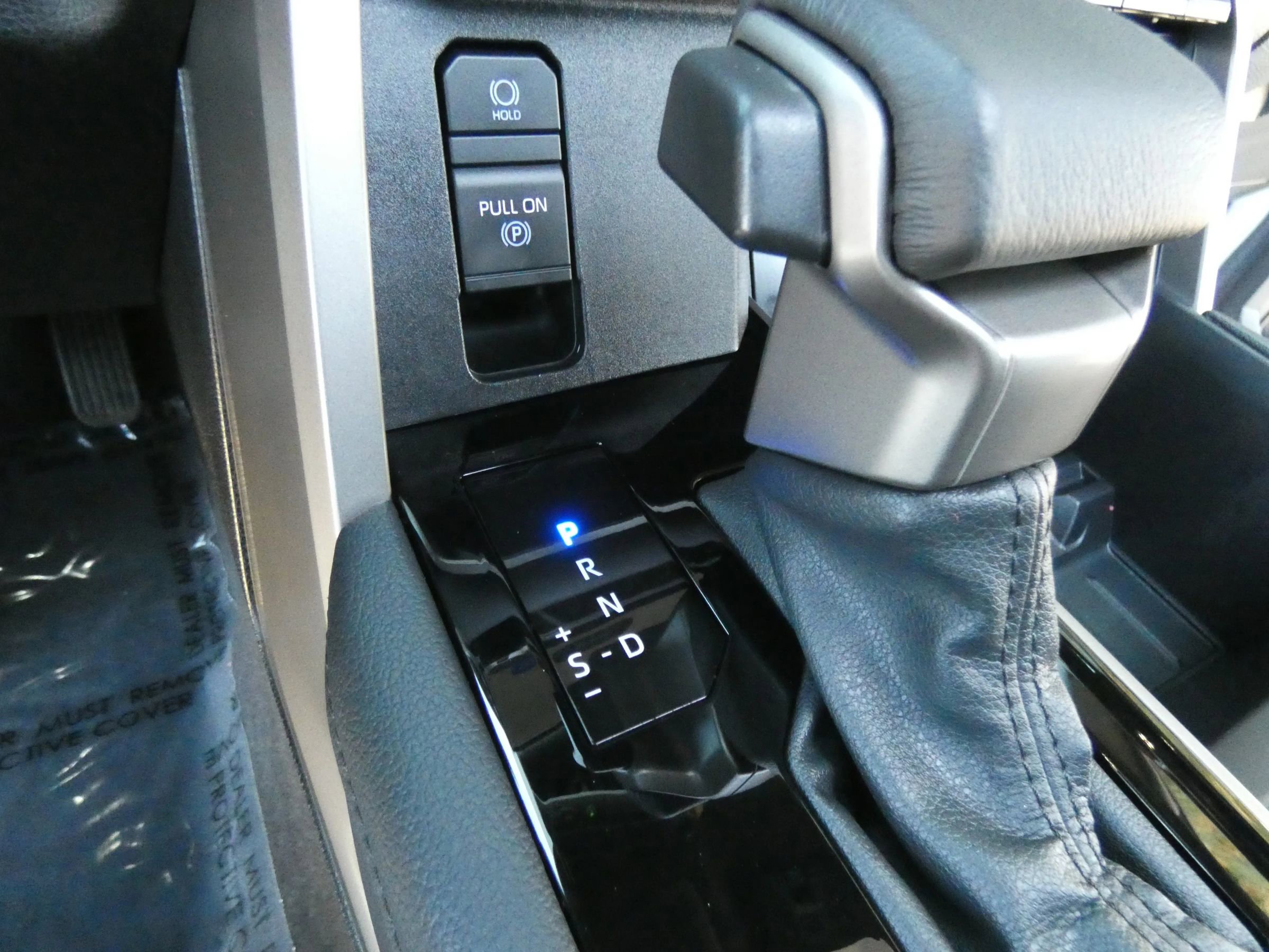 Used 2025 Toyota Tundra Limited image 75