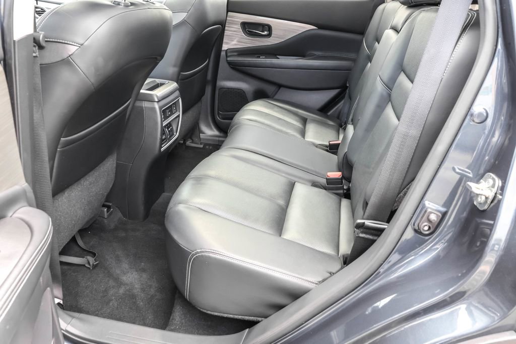 Used 2016 Nissan Murano Platinum w/ Platinum Technology Package AWD/4WD image 31