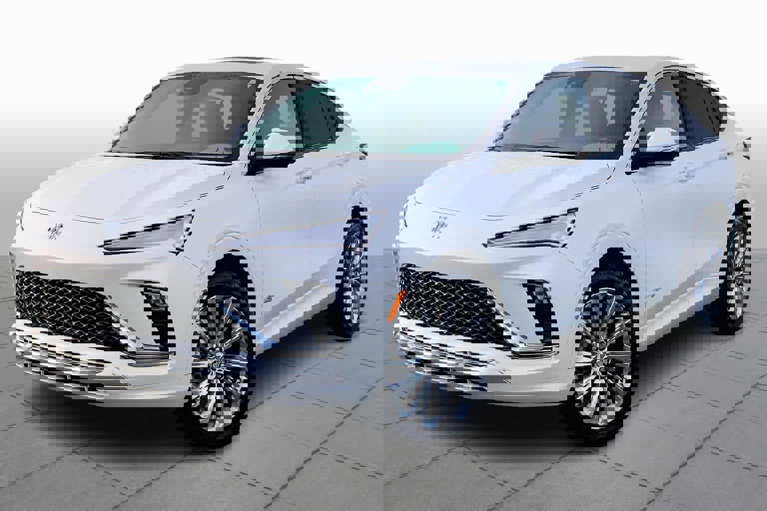 Used 2024 Buick Envista Avenir image 2