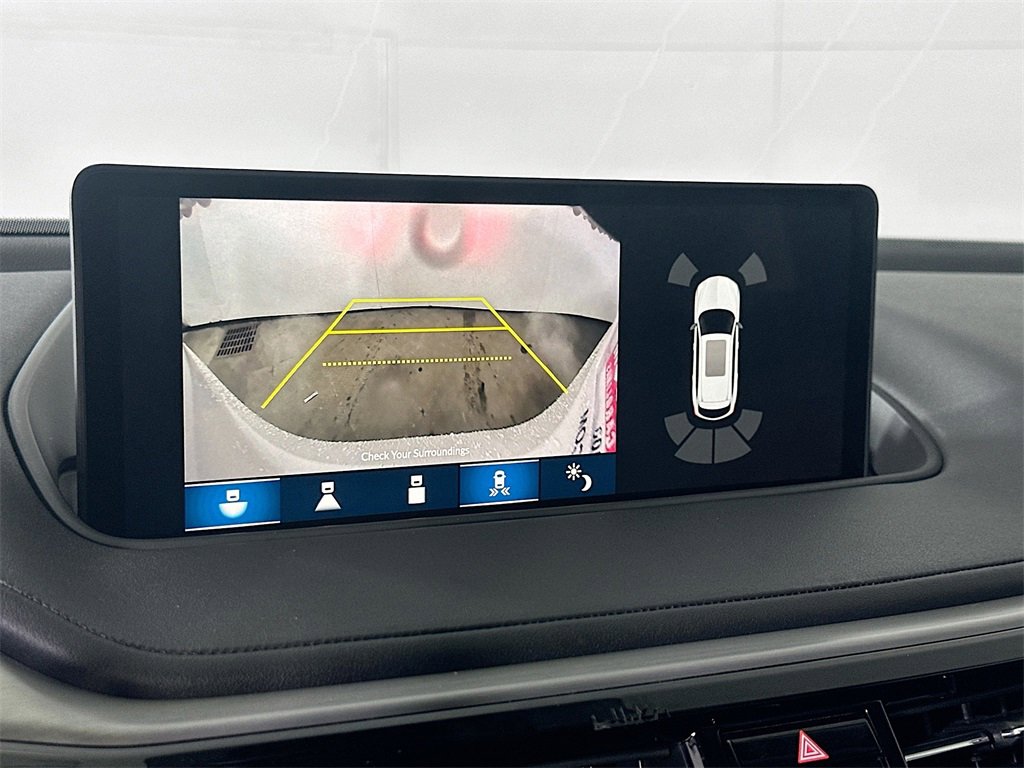 Used 2023 Acura MDX SH-AWD w/ Technology Package image 10