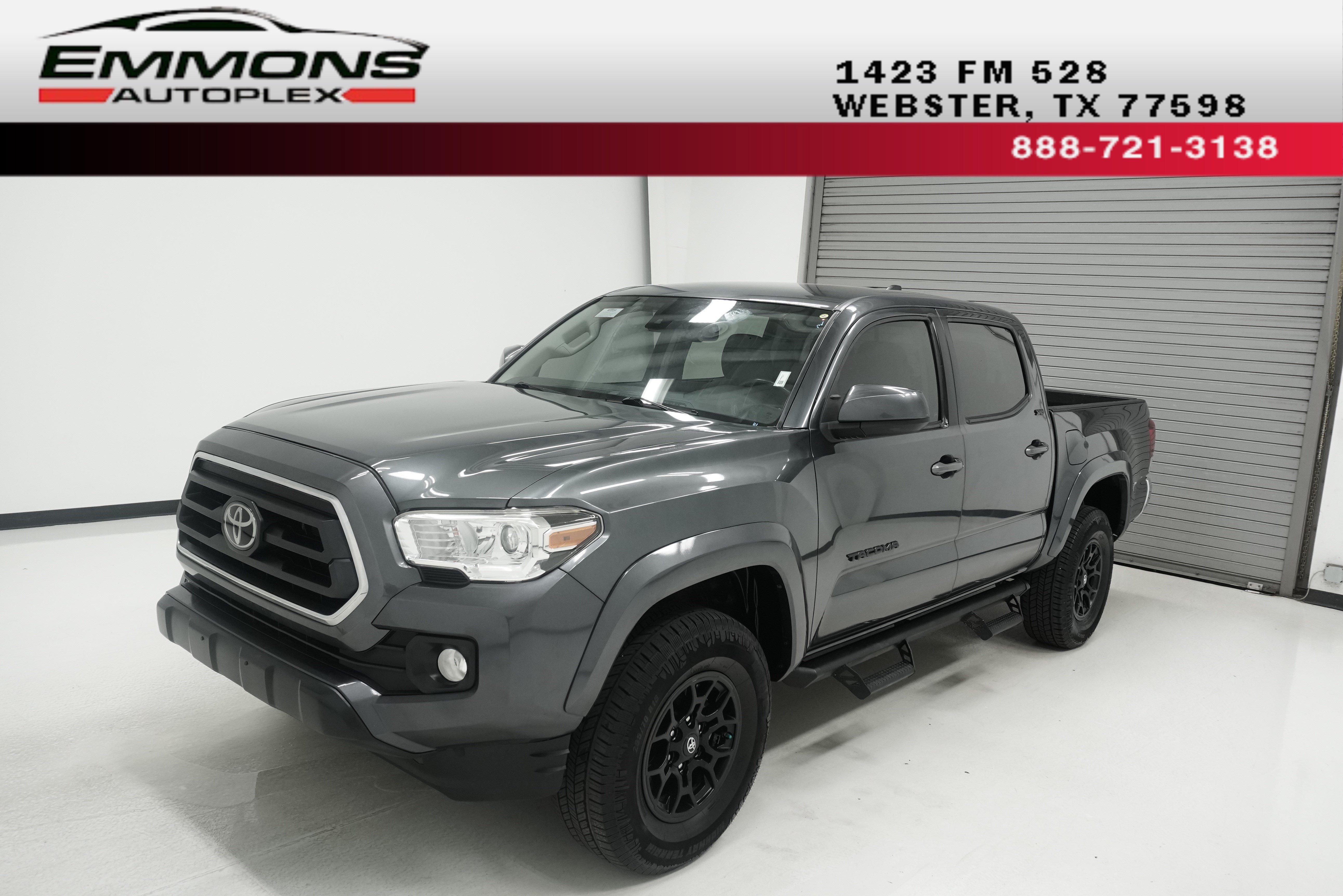 Used 2020 Toyota Tacoma SR5 RWD image 1