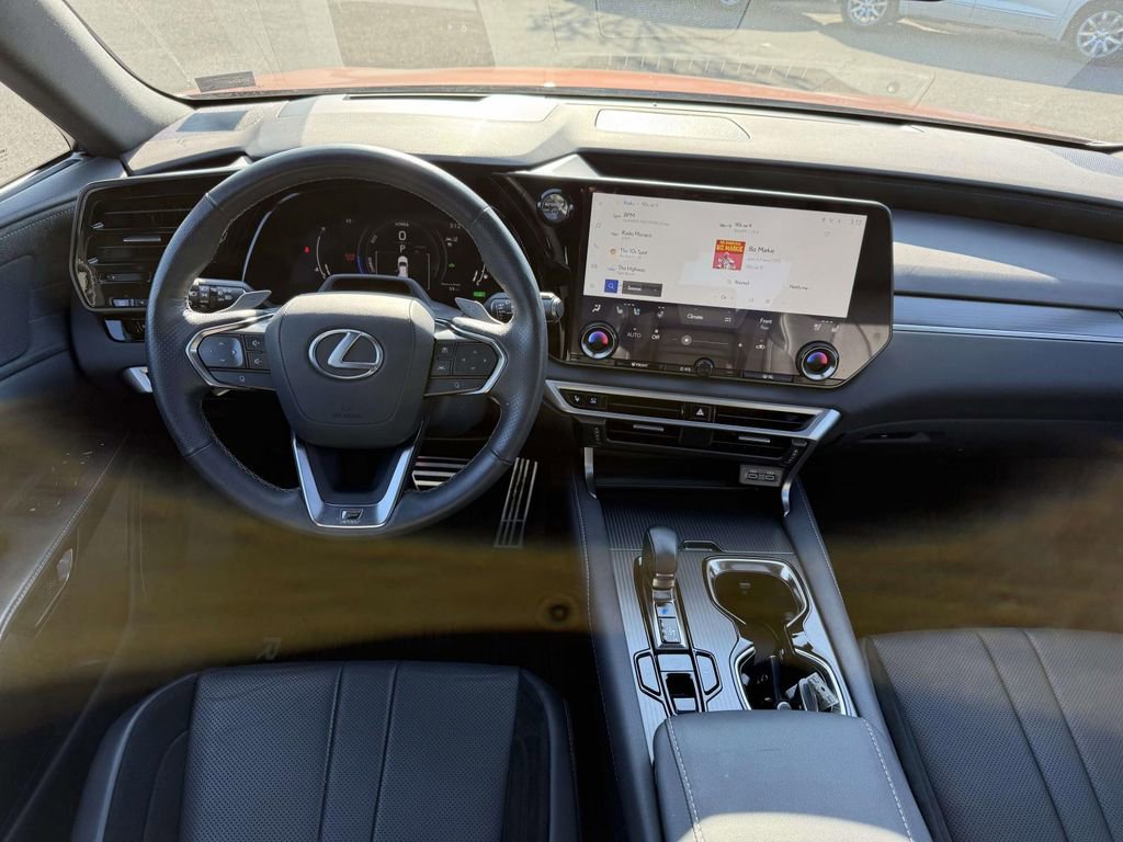 Used 2023 Lexus RX 500h F Sport w/ Accessory Package (2T) image 8