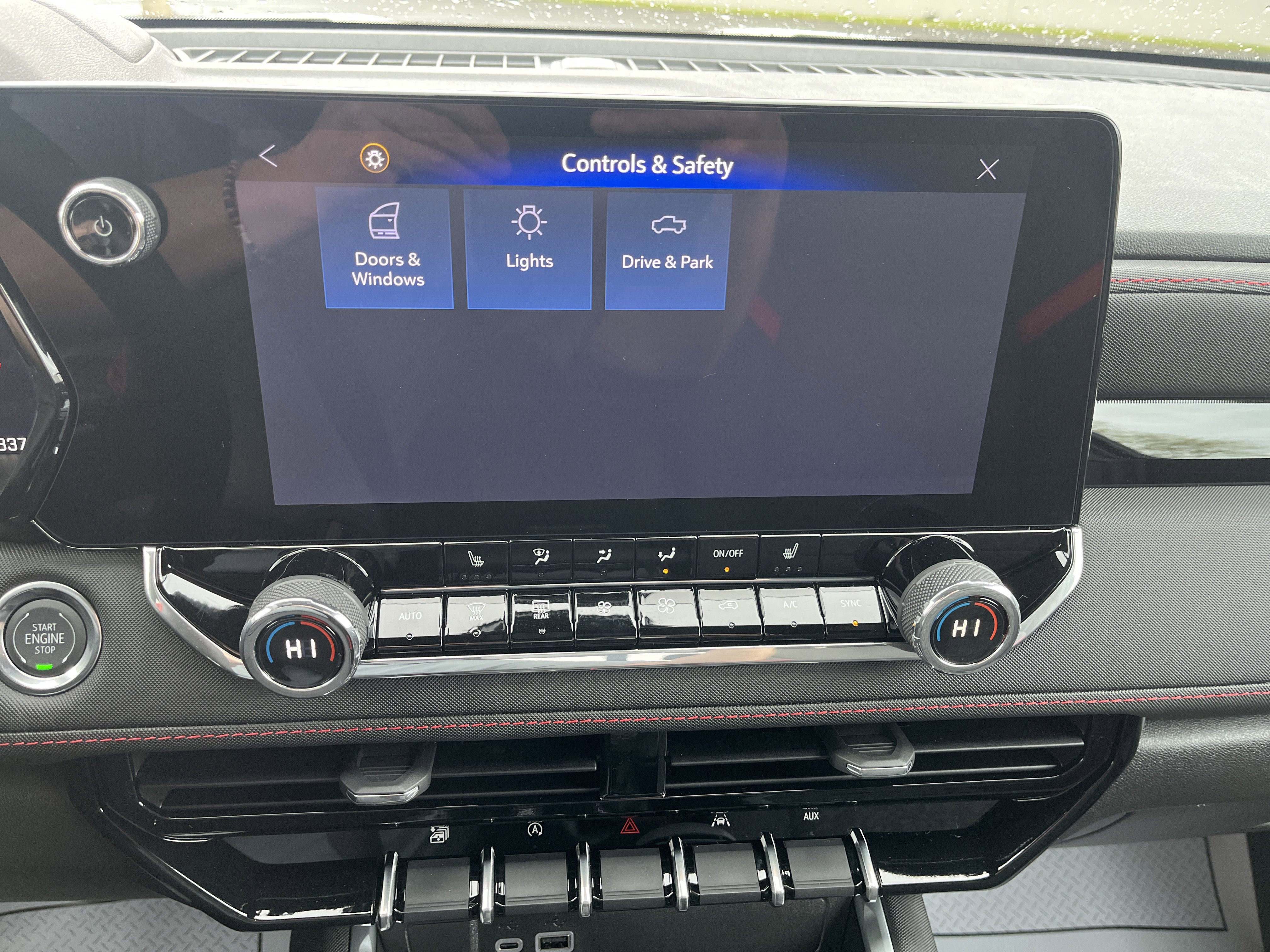 Used 2026 Chevrolet Colorado Z71 AWD/4WD image 26