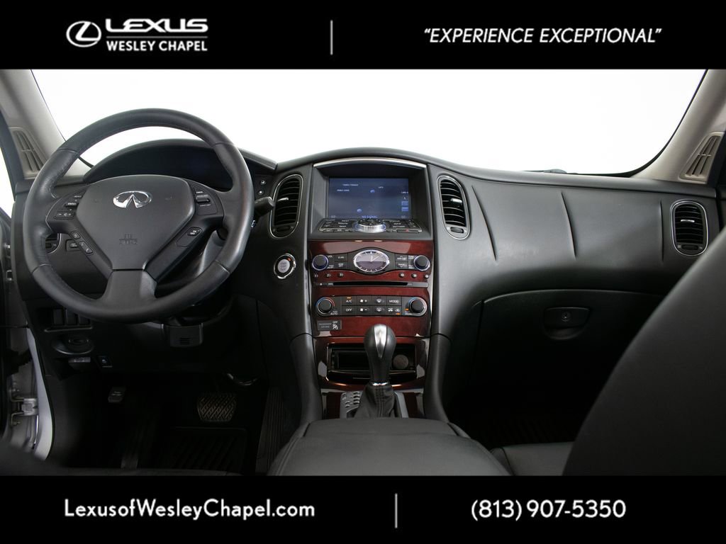 Used 2017 INFINITI QX50 AWD w/ Deluxe Touring Package image 23
