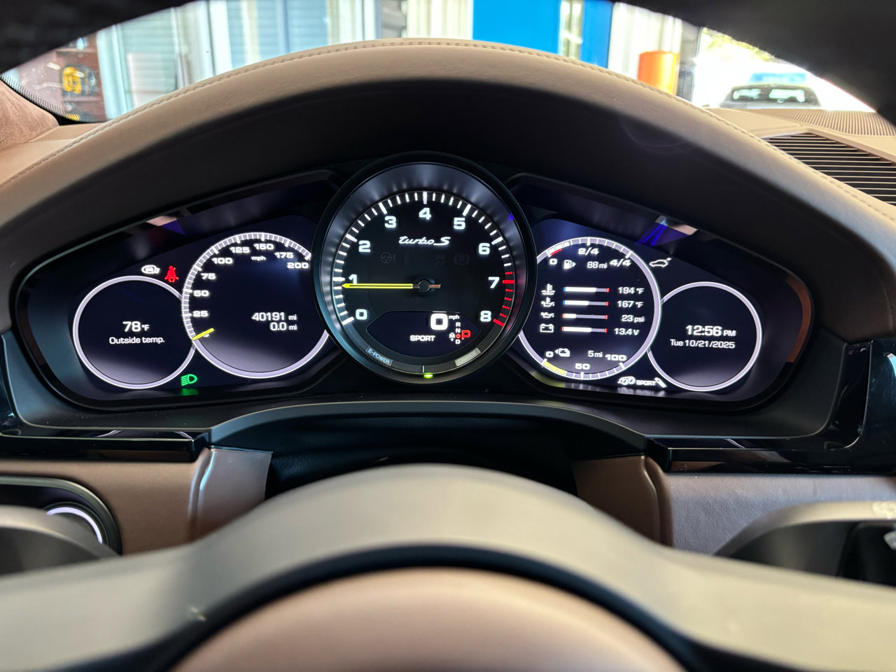 Used 2021 Porsche Cayenne Turbo S image 23