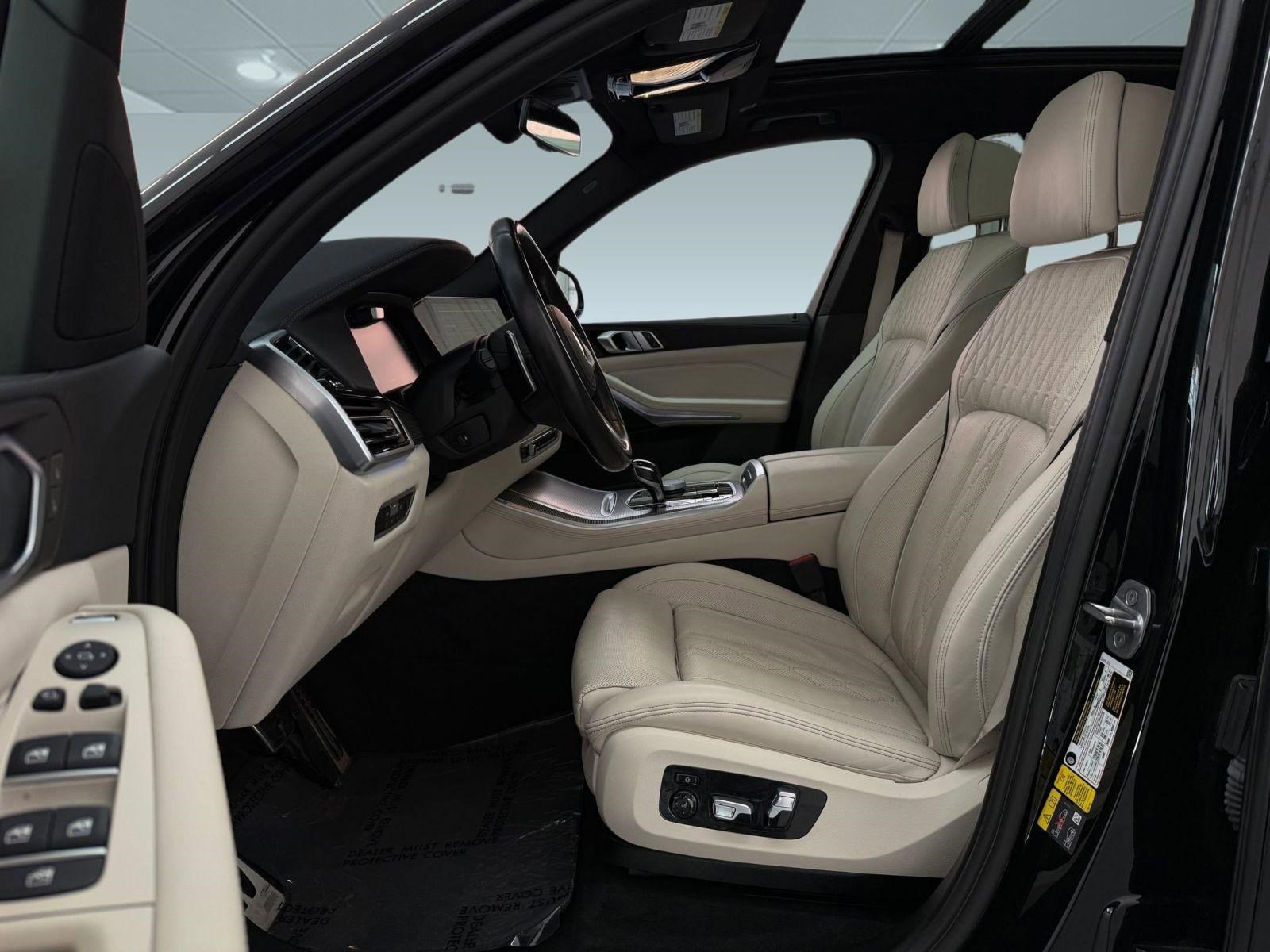 Used 2022 BMW X5 xDrive45e w/ M Sport Package AWD/4WD image 5