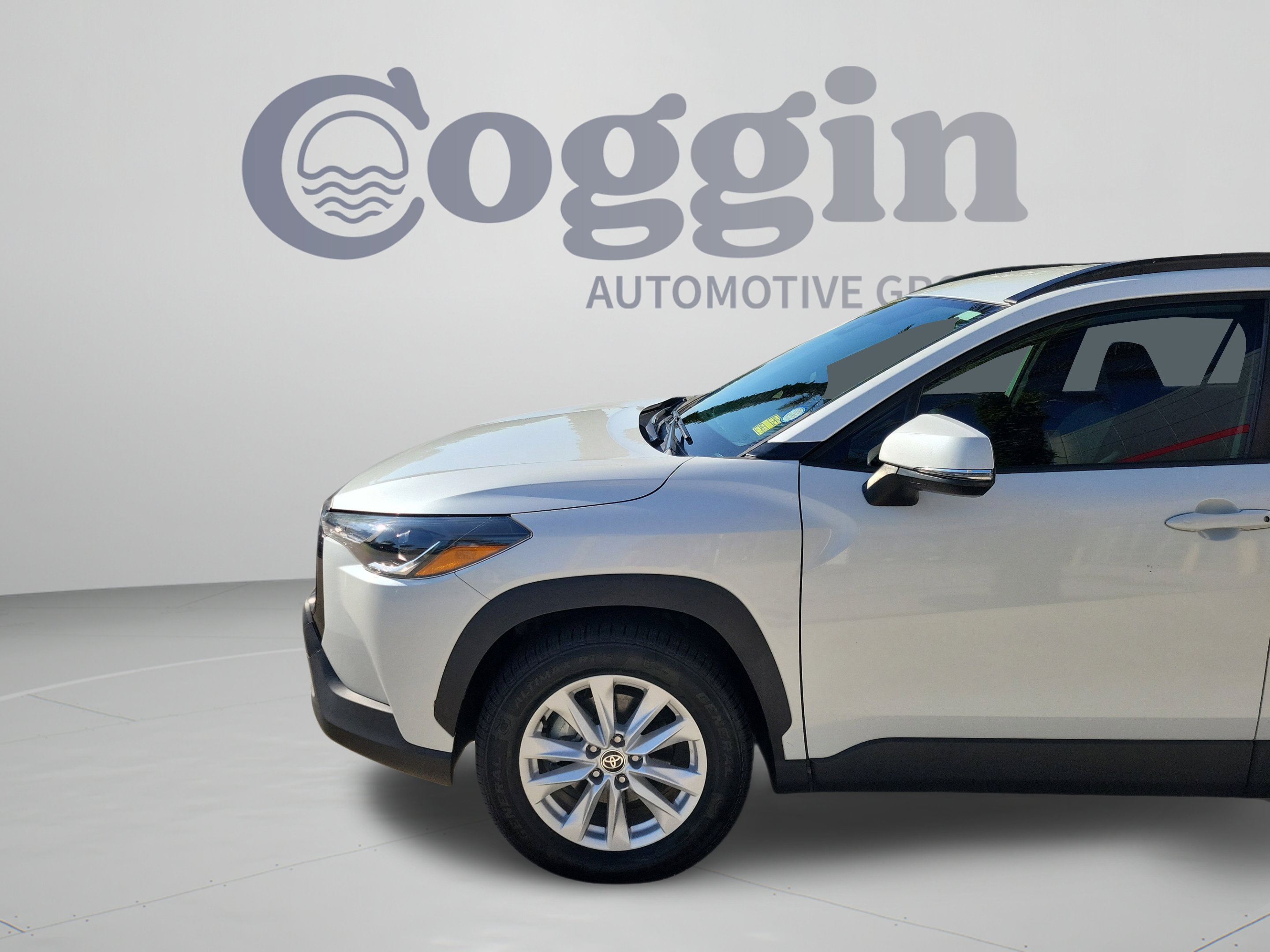 Used 2022 Toyota Corolla Cross LE FWD image 31