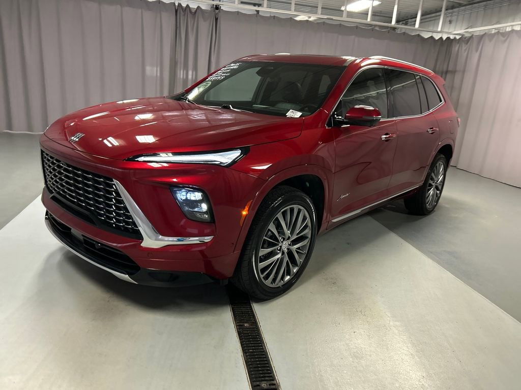 Used 2025 Buick Enclave Avenir w/ Super Cruise Package video 3