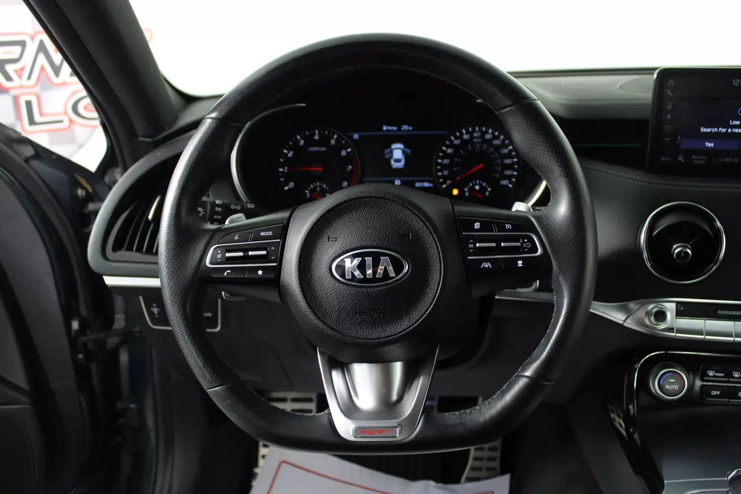 Used 2022 Kia Stinger GT2 AWD/4WD image 13