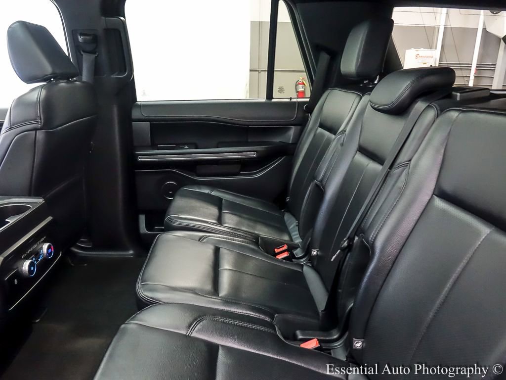 Used 2021 Ford Expedition XLT image 14