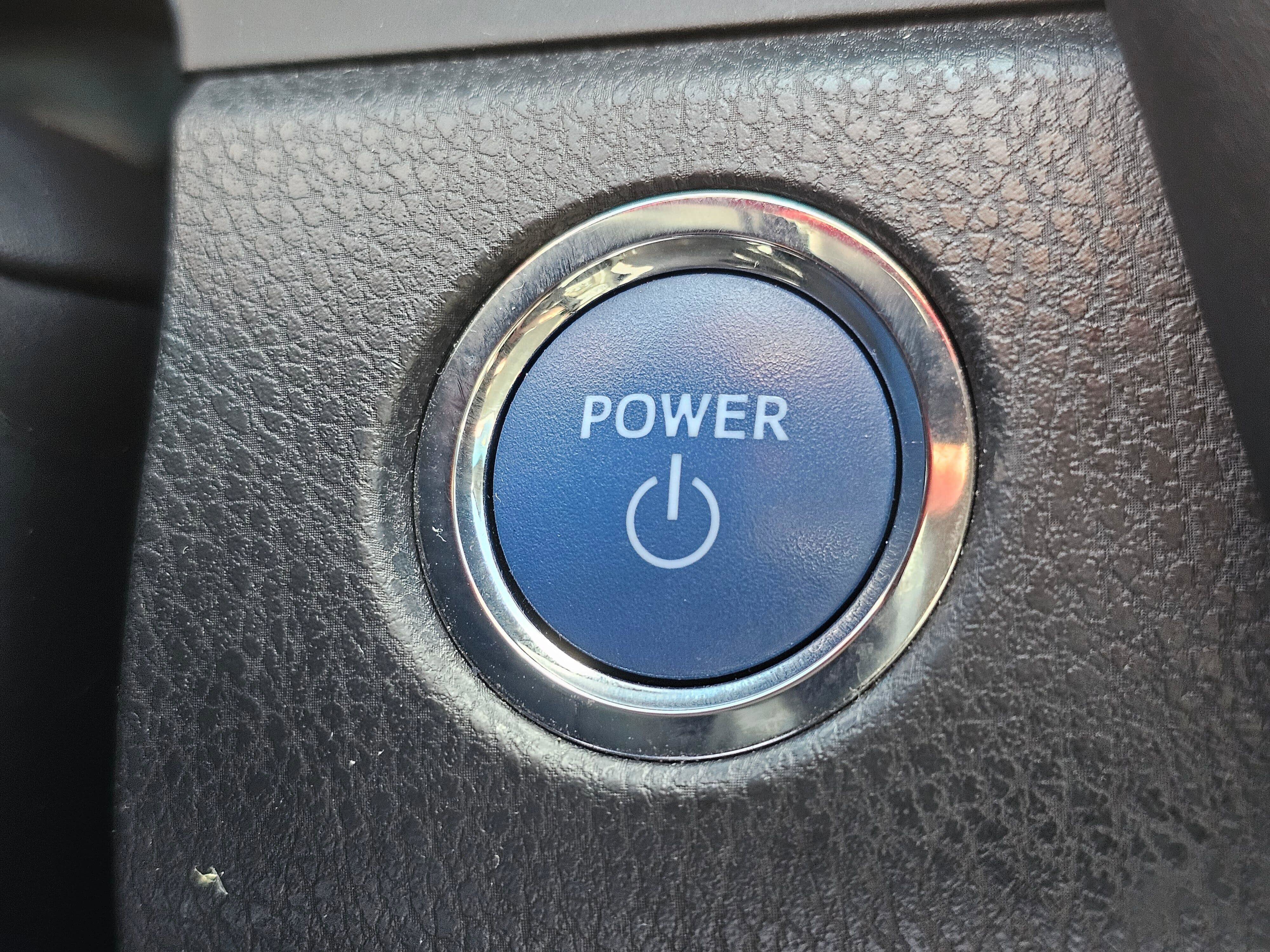 Used 2024 Toyota Camry SE w/ Convenience Package FWD image 27