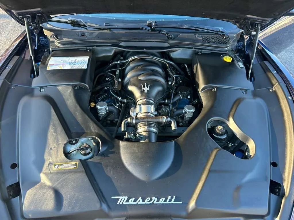 Used 2009 Maserati GranTurismo Coupe image 31