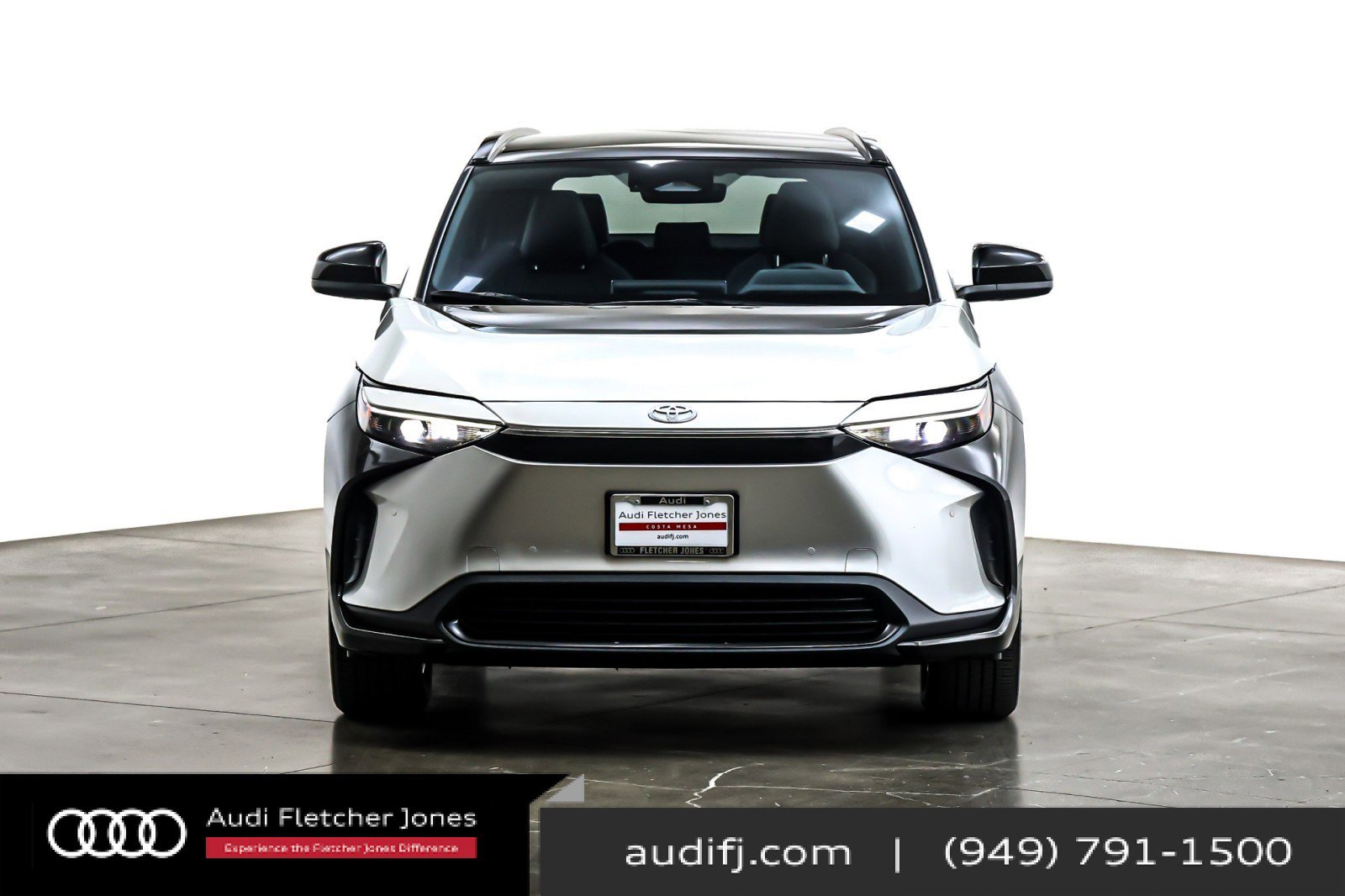 Used 2024 Toyota bZ4X FWD image 2