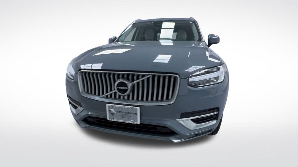 Used 2023 Volvo XC90 B6 Plus w/ Protection Package AWD/4WD image 20