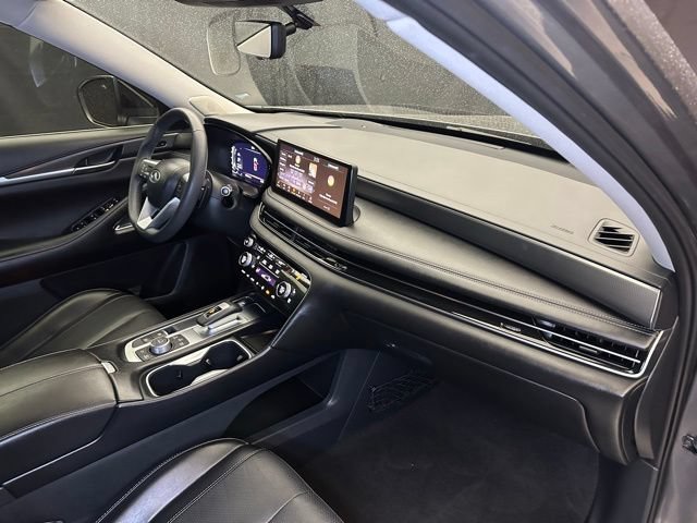 Used 2023 INFINITI QX60 Luxe w/ Vision Package AWD/4WD image 16