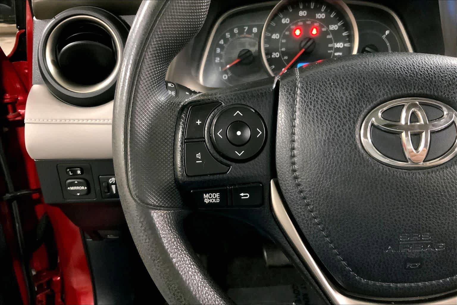Used 2013 Toyota RAV4 XLE AWD/4WD image 24