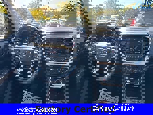 Certified 2023 GMC Acadia SLE image 15