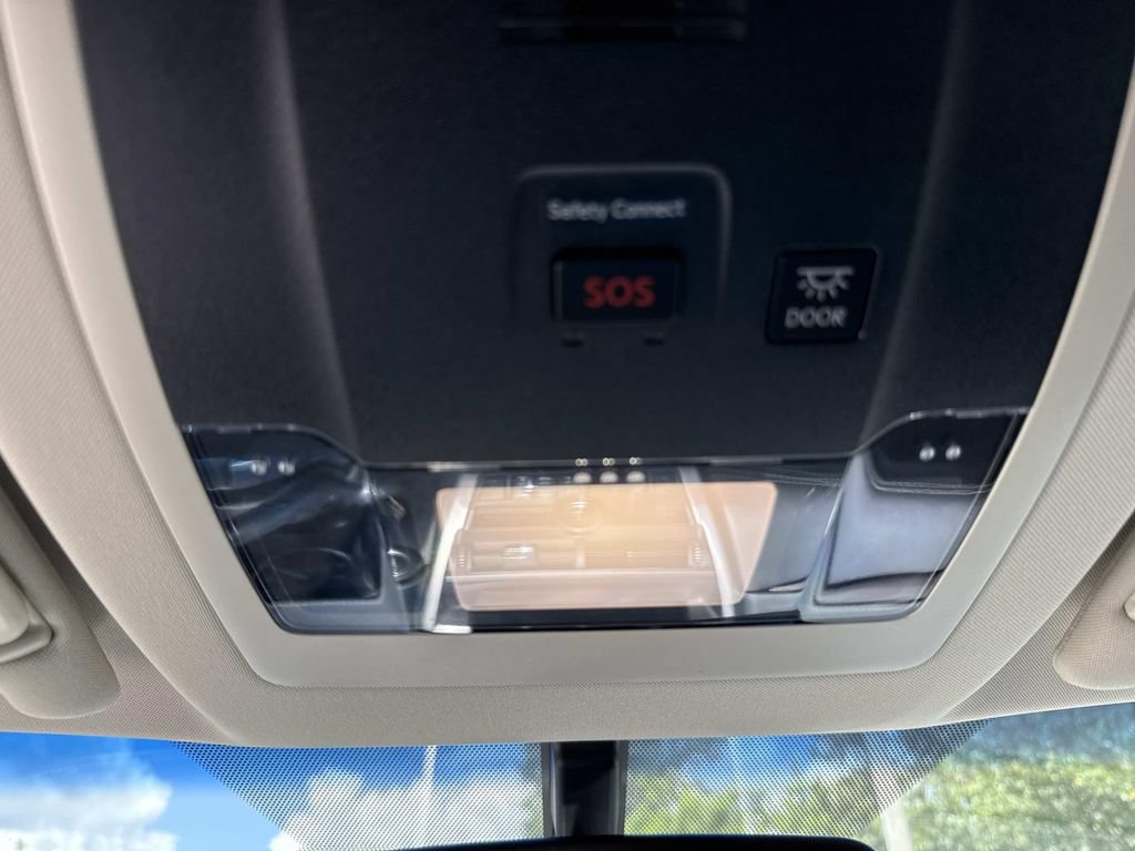Used 2016 Lexus NX 200t FWD image 44