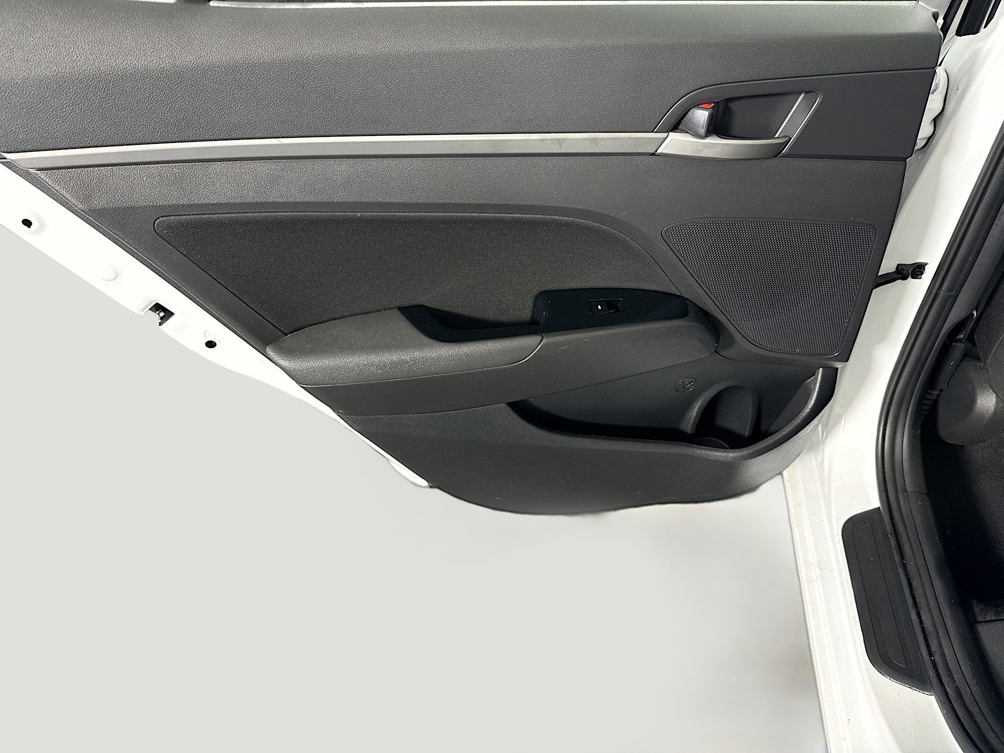 Used 2018 Hyundai Elantra SEL image 25