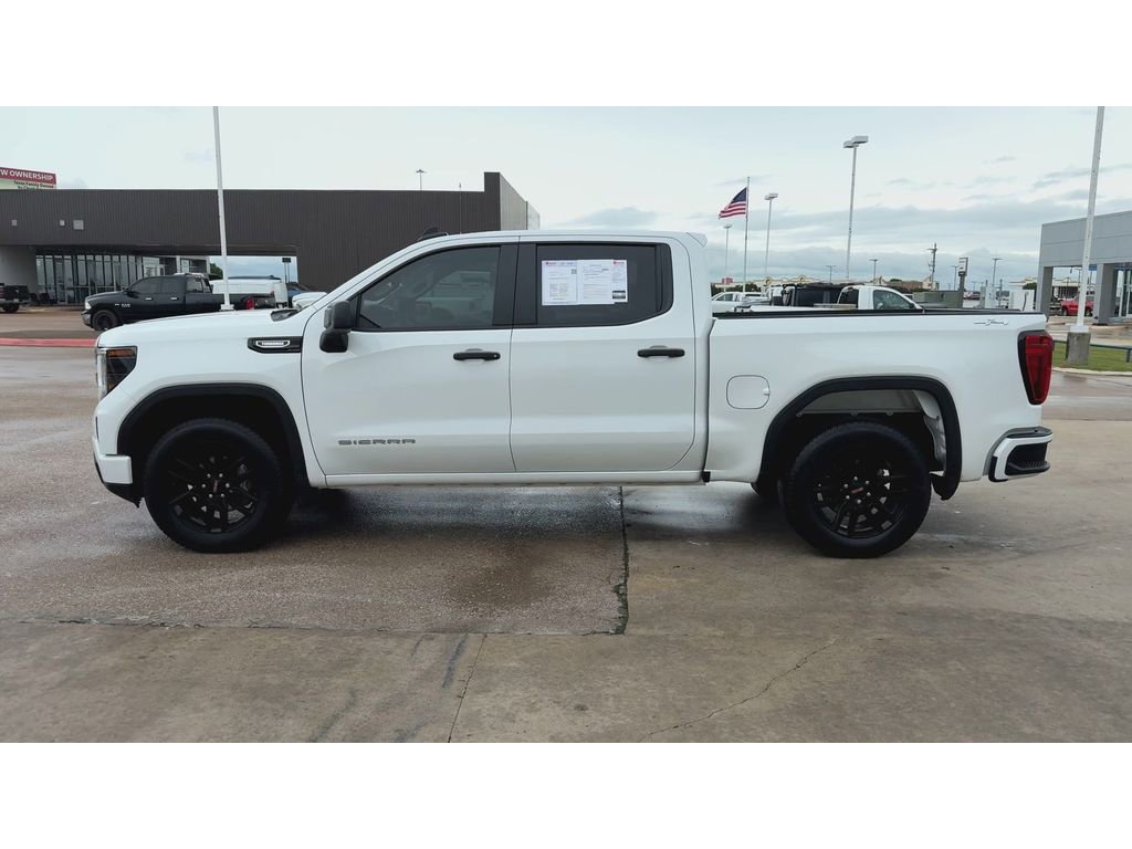 Used 2025 GMC Sierra 1500 Pro w/ Graphite Edition AWD/4WD image 5