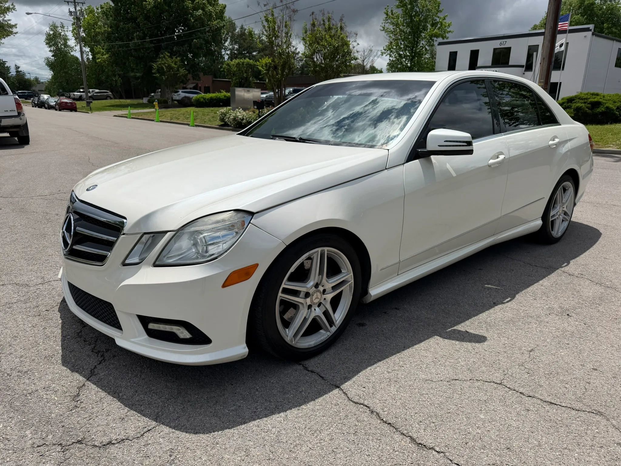 Used 2011 Mercedes-Benz E 350 Sedan image 7