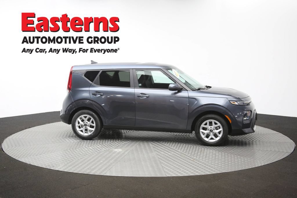 Used 2020 Kia Soul S FWD image 45