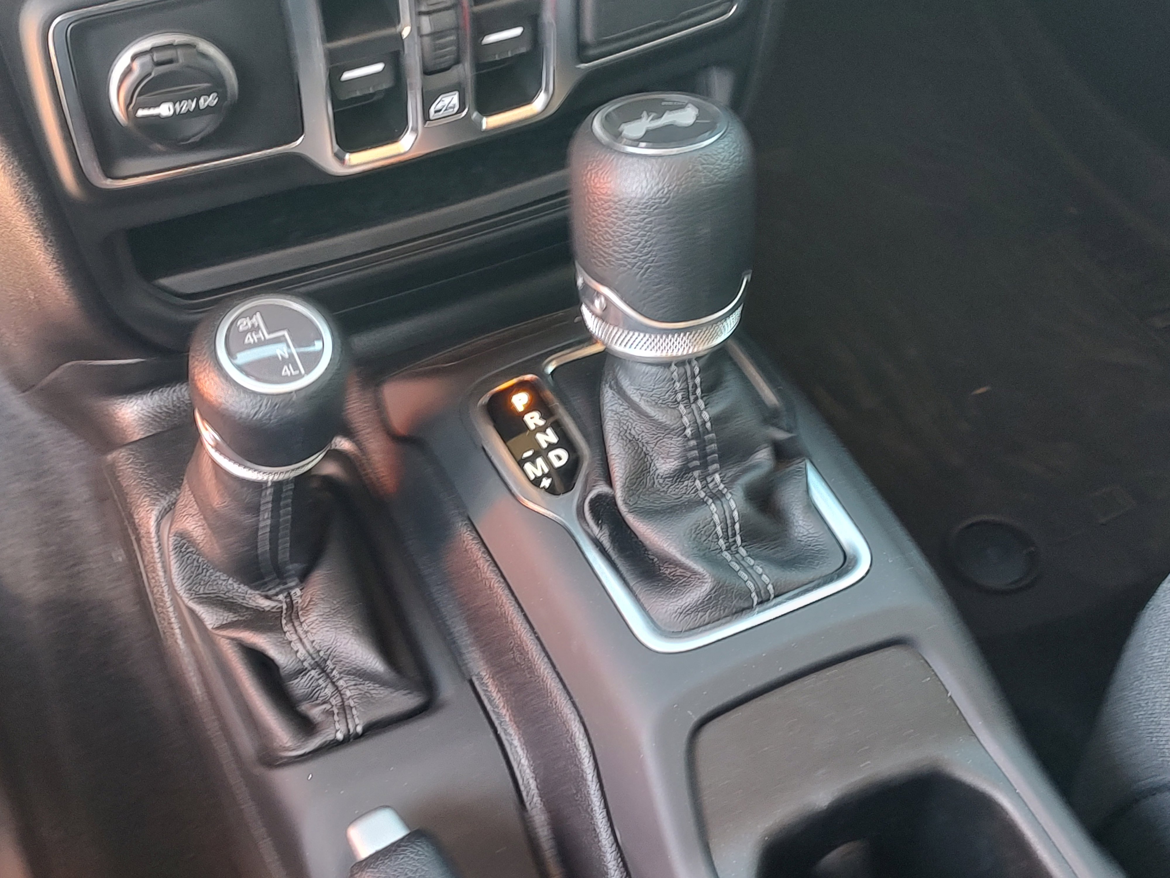 New 2025 Jeep Wrangler Sport image 19