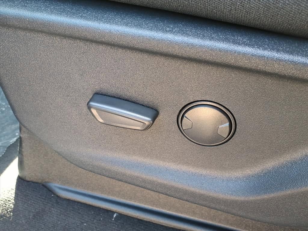 New 2026 Ford F250 4x4 Crew Cab Super Duty image 19