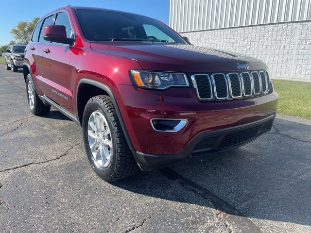 Used 2021 Jeep Grand Cherokee Laredo
