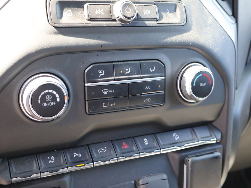 Used 2024 Chevrolet Silverado 2500 Custom w/ Custom Value Package AWD/4WD image 36