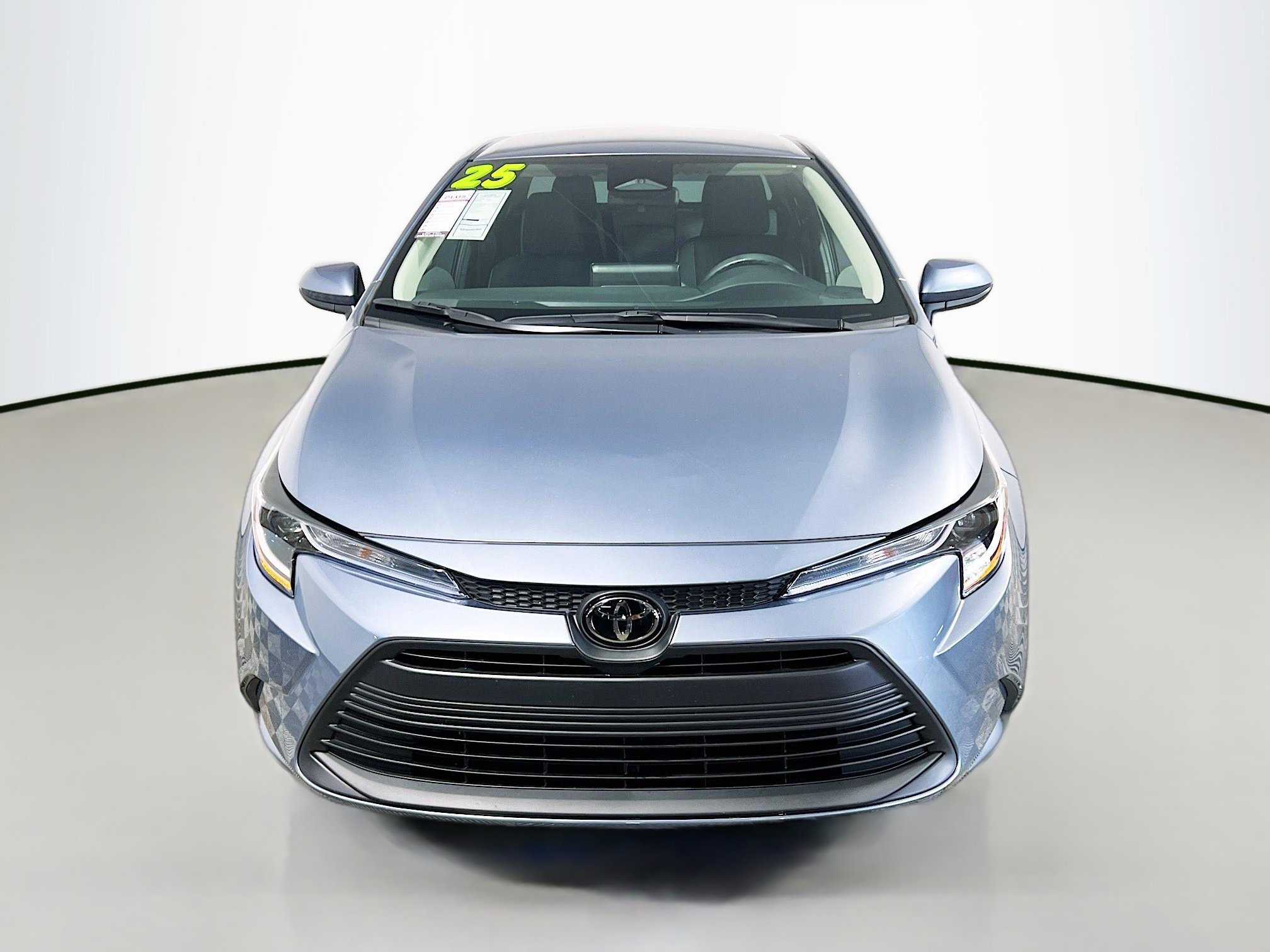 Used 2025 Toyota Corolla LE image 11