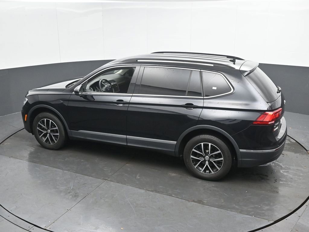 Used 2021 Volkswagen Tiguan SE AWD/4WD image 43
