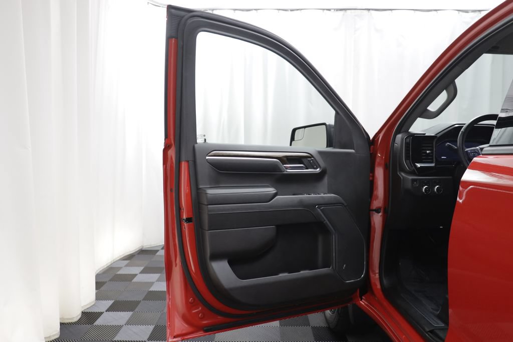 Used 2024 GMC Sierra 1500 Elevation AWD/4WD image 5