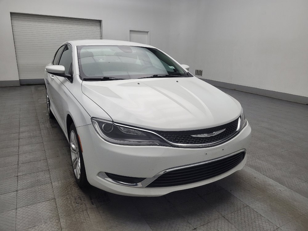 Used 2016 Chrysler 200 Limited image 13