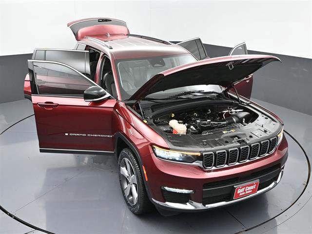 Used 2022 Jeep Grand Cherokee L Limited AWD/4WD image 47