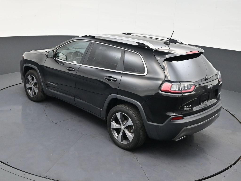 Used 2019 Jeep Cherokee Limited w/ Luxury Group image 15